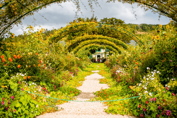 Jardim de Monet em Giverny, França: Um Ícone Impressionista